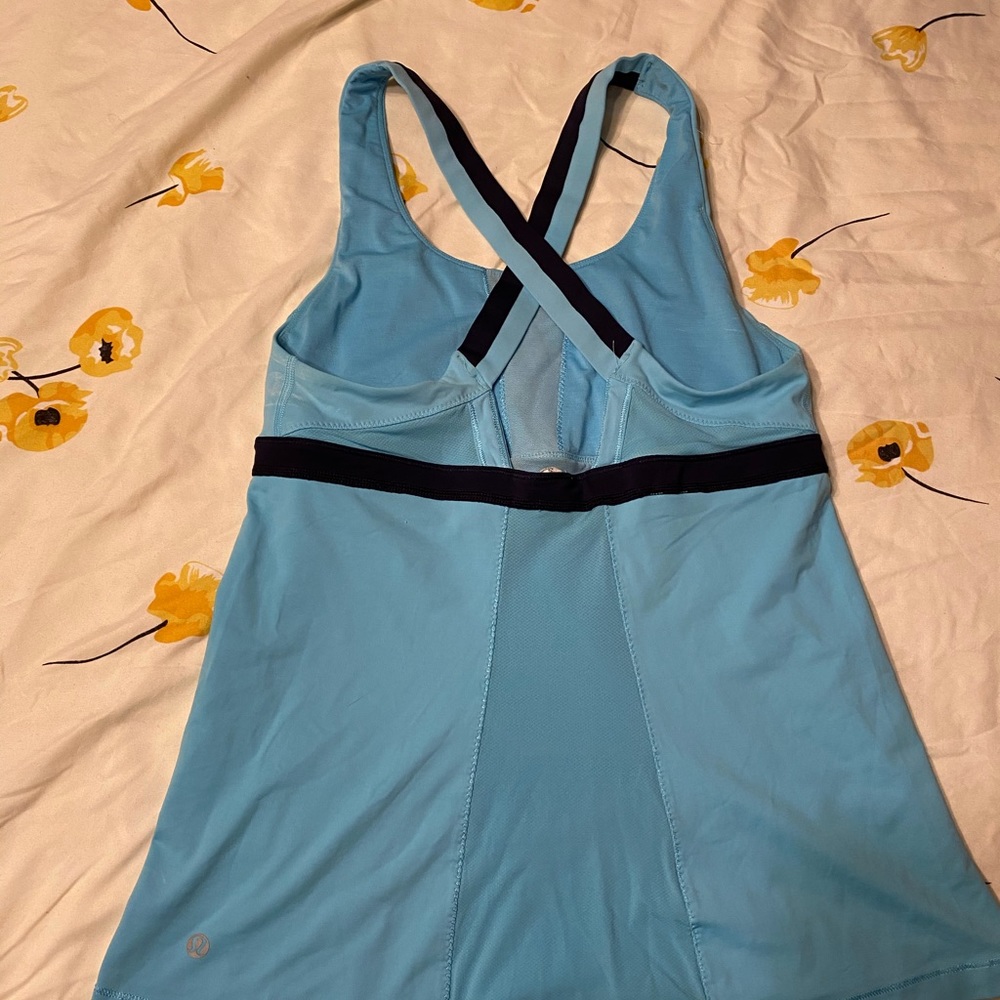 Lululemon - Picture 4 of 11